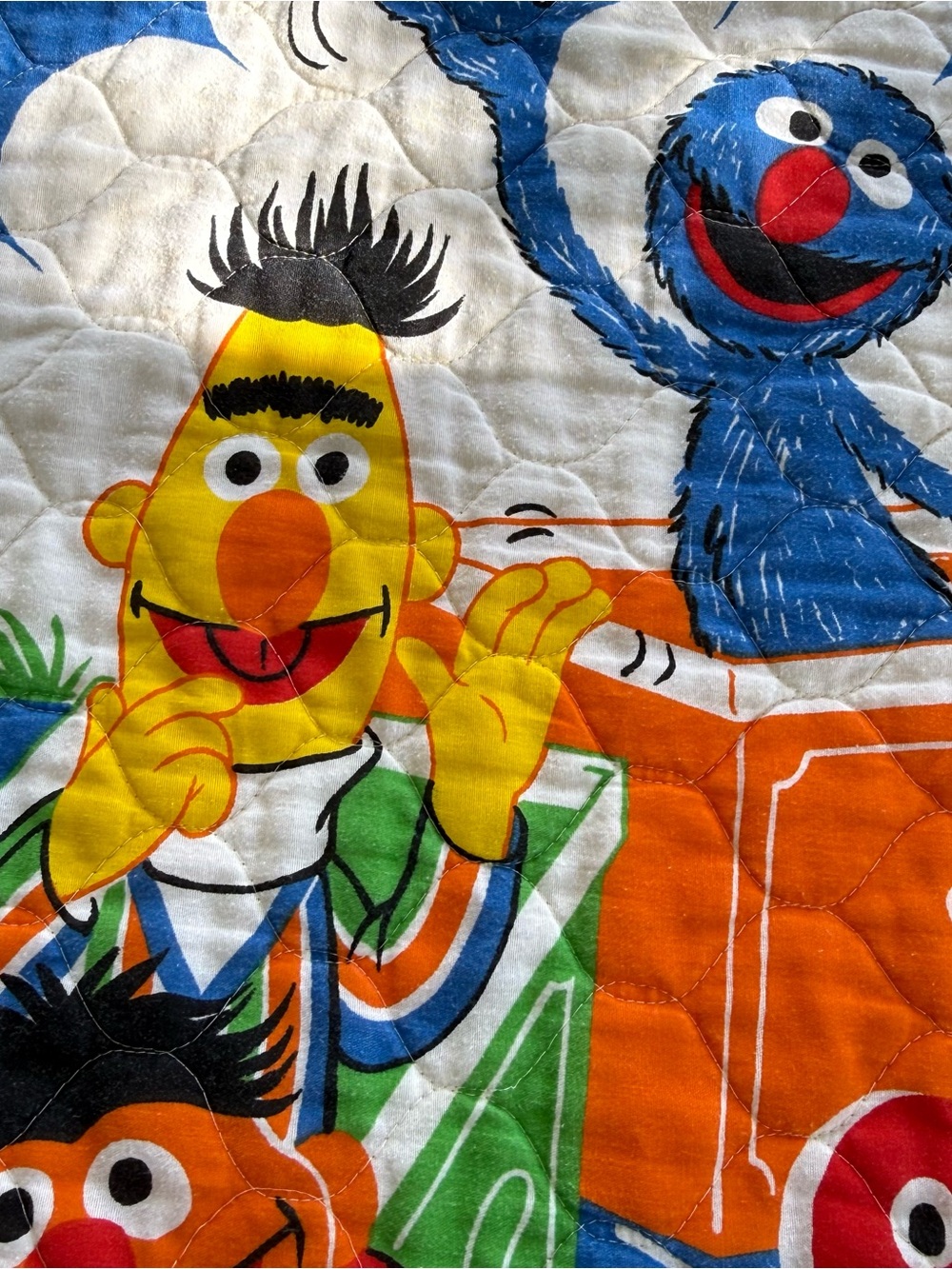 Sesame Street Red Train Quilt with Bright Character Prints - Picture 5 of 6